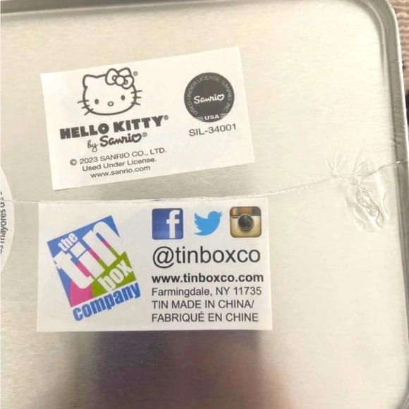 Sanrio Hello Kitty Pink Valentines Tin Tall Mail Box with Sticker 7” X 6” (NEW) - Picture 6 of 6
